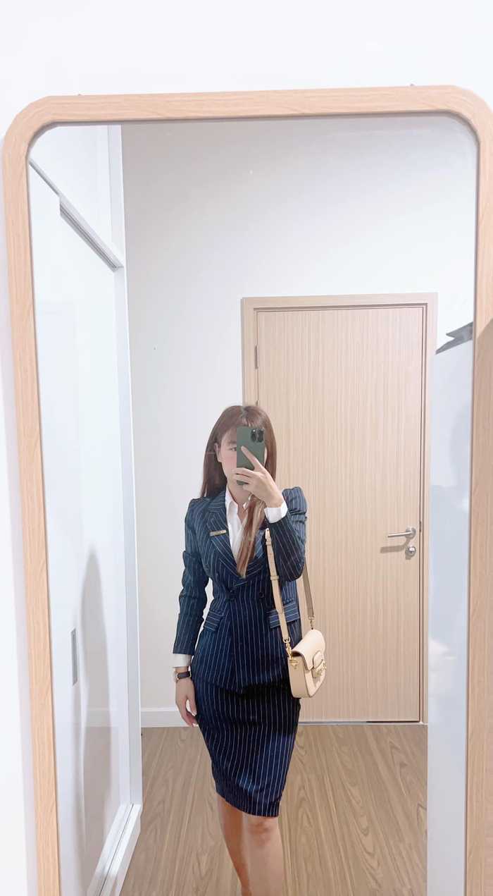 8X Sài Gòn bật mí bí quyết cả tuần mặc vest đi làm vẫn trẻ trung, cuốn hút, không lo 'đứng tuổi'
