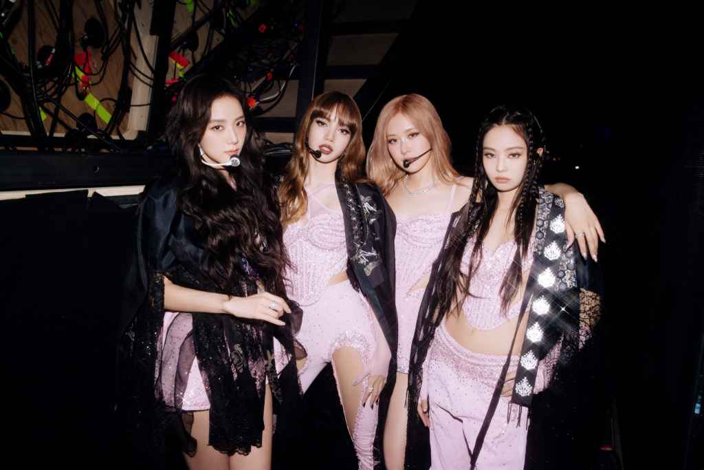 Fan Việt 'than trời' giá vé concert BlackPink 'quá đắt'