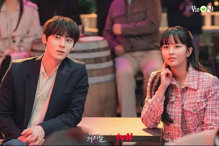 'My Lovely Liar - Thợ săn nói dối': Kim So Hyun bị hấp dẫn trước Hwang Minhyun