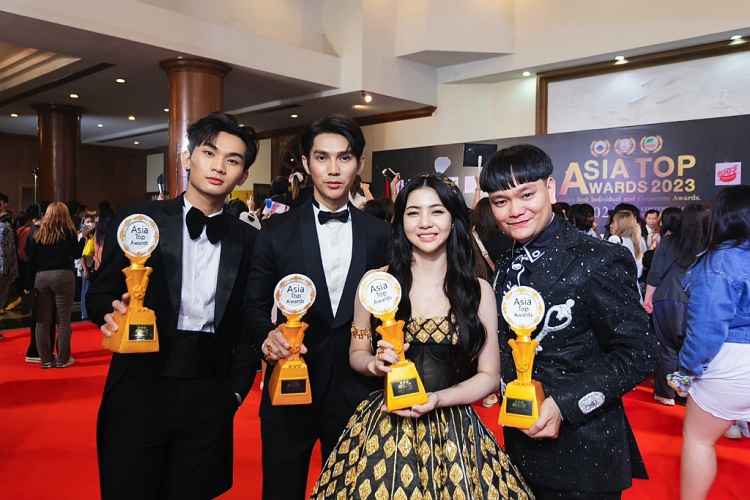 Trịnh Tú Trung và Wonbi Minh Quân nổi bật giữa dàn sao quốc tế tại Asia Top Awards 2023