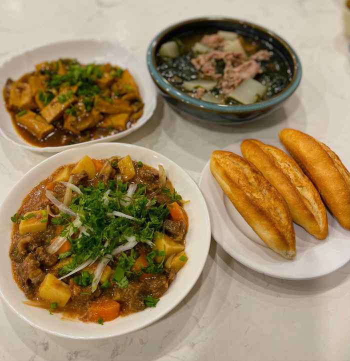 Nữ nhân viên ngân hàng gợi ý mâm cơm tuần mới, 7 ngày không lặp lại món nào khiến dân tình xuýt xoa