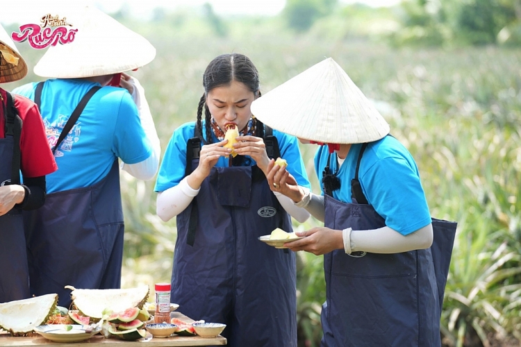 'Hành trình rực rỡ': 'Báo thủ' Gin Tuấn Kiệt bị Puka xài xể, Bích Phương ấm ức khi bị Trường Giang mắng