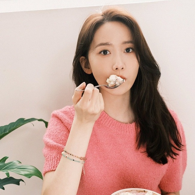 Quy tắc 4321 giúp Yoona (SNSD) giữ dáng nhiều năm xứng danh 'nữ thần thanh xuân'