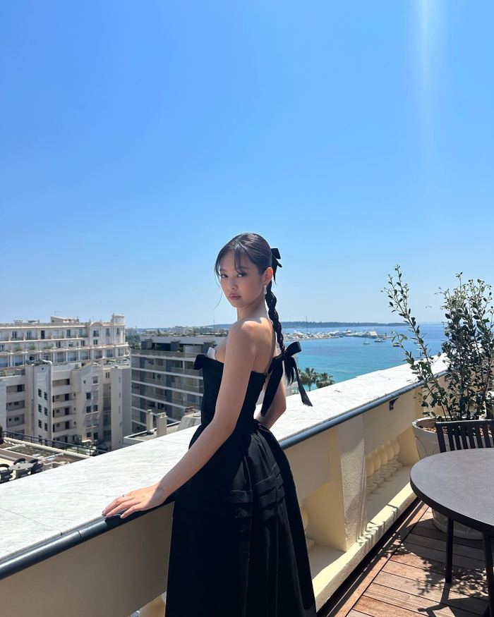 xu hướng thời trang hot trend đang được Jennie lăng xê thời gian gần đây