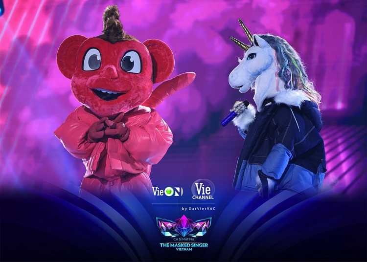 'The masked singer Vietnam': Không nằm ngoài dự đoán của Hội đồng cố vấn, Khỉ Hồng lộ diện là Ưng Hoàng Phúc