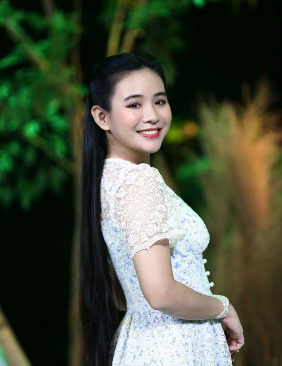 Lâm Hùng và Quỳnh Trang lần đầu song ca 'Nếu chúng mình cách trở' cực ngọt tại 'Khu vườn thanh âm'