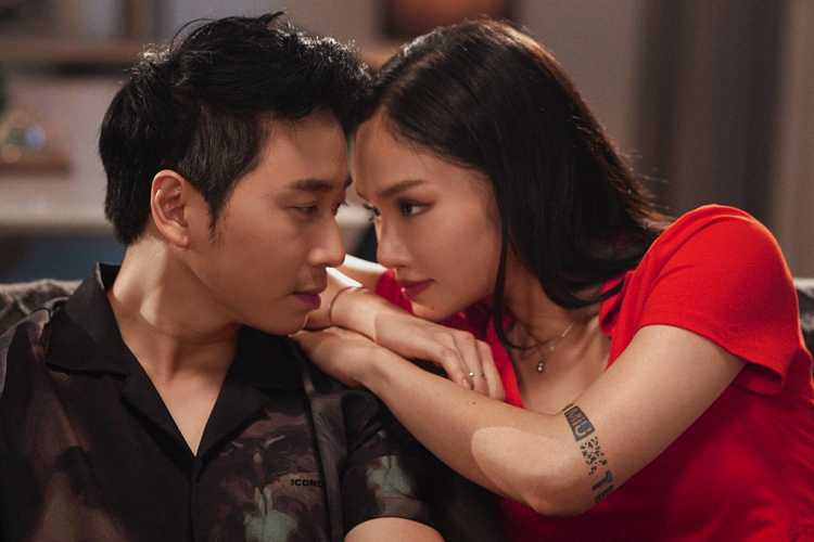 'Chiếm đoạt' tung teaser gây sốc về hình ảnh 18+ của cả Miu Lê và Phương Anh Đào