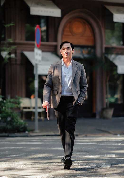 Nam đạo diễn Việt kiều William Đỗ từng thắng giải LHP ngắn tại Hollywood về Việt Nam làm phim