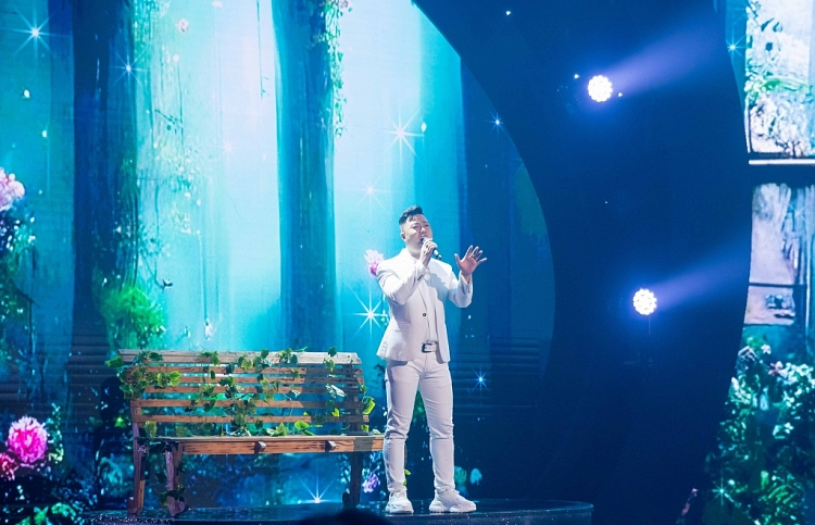 'Người hát tình ca 2023': Kayon chiến thắng chủ đề 'Làn sóng xanh', nhận giải thưởng 10 triệu đồng